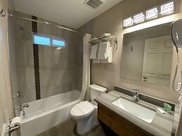 Sahara Courtyard Inn