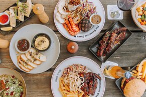 Quest Breakfast Creek