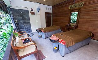 Sri Aksata Ubud Resort