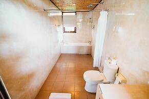 Sri Aksata Ubud Resort