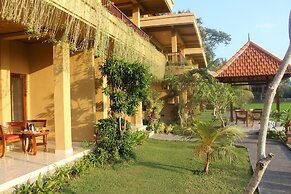 Sri Aksata Ubud Resort