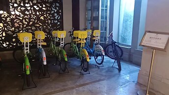 Richwood Garden Hotel