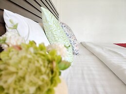 Lanta Mermaid Boutique House