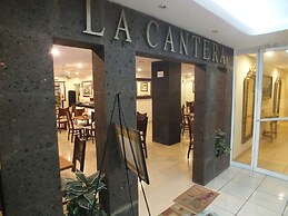 Hotel Rincón Real Suites