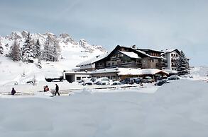 TH San Pellegrino Monzoni Hotel