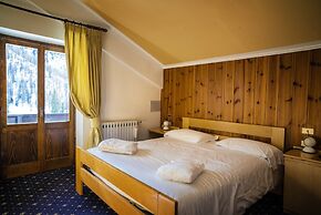 TH San Pellegrino Monzoni Hotel