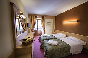 TH San Pellegrino Monzoni Hotel