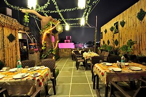 Hotel Aman International at New Delhi Station