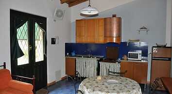 Antico Borgo Etneo Country Hotel