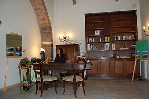 Antico Borgo Etneo Country Hotel