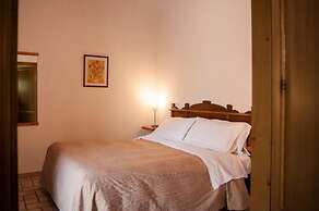 Antico Borgo Etneo Country Hotel