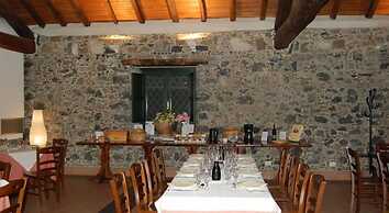 Antico Borgo Etneo Country Hotel