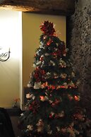 Antico Borgo Etneo Country Hotel