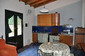 Antico Borgo Etneo Country Hotel