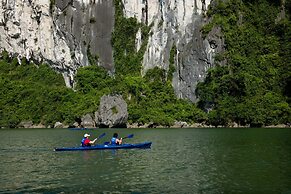 Halong Glory Legend Cruise