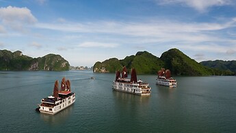 Halong Glory Legend Cruise