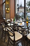 Grandezza Hotel Luxury Palace
