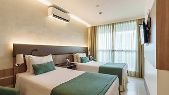 Athos Bulcão Hplus Executive