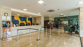 Athos Bulcão Hplus Executive