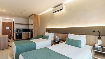 Athos Bulcão Hplus Executive