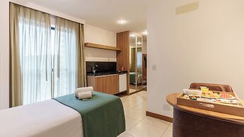 Athos Bulcão Hplus Executive