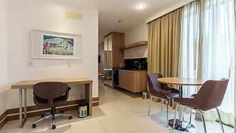 Athos Bulcão Hplus Executive