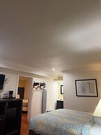 Lombard Plaza Motel