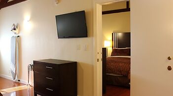 Lombard Plaza Motel