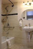 Lombard Plaza Motel