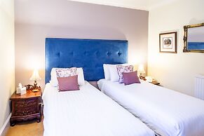 Dalmunzie Castle Hotel