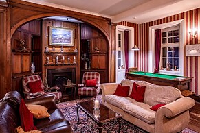 Dalmunzie Castle Hotel