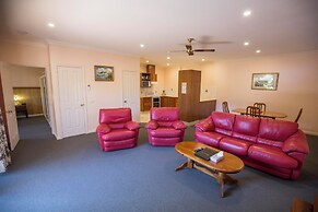 Robyns Nest Boutique Resort