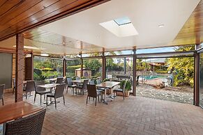 Robyns Nest Boutique Resort