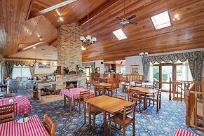 Robyns Nest Boutique Resort