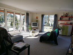 Vibrant Living Retreat