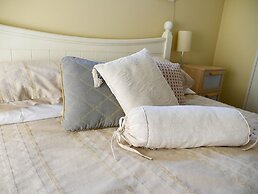 Vibrant Living Retreat