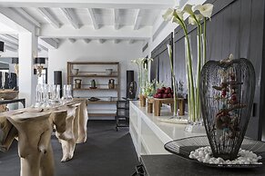 Myconian Utopia Relais & Chateaux