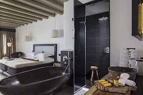 Myconian Utopia Relais & Chateaux