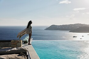 Myconian Utopia Relais & Chateaux