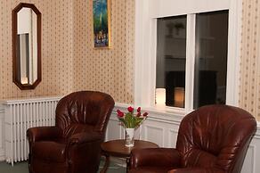 Centerspot Apartments