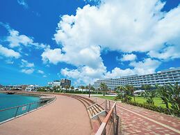 Hilton Okinawa Chatan Resort