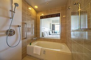 Hilton Okinawa Chatan Resort