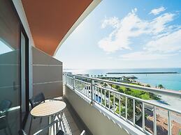 Hilton Okinawa Chatan Resort