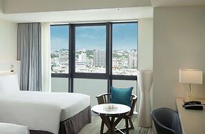 Hilton Okinawa Chatan Resort