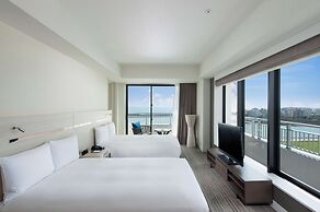 Hilton Okinawa Chatan Resort