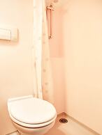 OYO Godolphin Arms Hotel