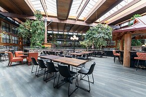 Prestige Vernon Lodge and Conference Centre