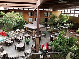 Prestige Vernon Lodge and Conference Centre