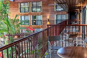 Prestige Vernon Lodge and Conference Centre