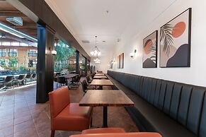 Prestige Vernon Lodge and Conference Centre